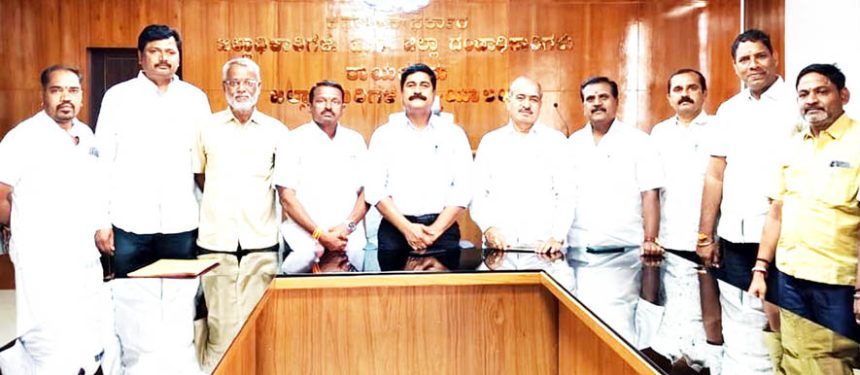 ಪೂರ್ವಭಾವಿ ಸಿದ್ಧತಾ ಸಭೆ ಶ್ರೀ ರೇಣುಕಾಚಾರ್ಯ ಜಯಂತಿ ಆಚರಣೆಗೆ ಅಗತ್ಯ ಸಿದ್ಧತೆಯಾಗಲಿ : ತಹಶೀಲ್ದಾಾರ್ ಜಗದೀಶ್