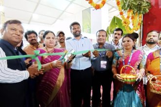 ಹಂಪಿ ಉತ್ಸವ : ಪುಷ್ಪಲೋಕದಲ್ಲಿ ಅರಳಿದ ಬಡವಿ ಶಿವಲಿಂಗ, ಸಾಸಿವೆಕಾಳು ಗಣಪ : ಸುವರ್ಣಯುಗದ ರಾಜಬೀದಿ ವೈಭವ ಅನಾವರಣ