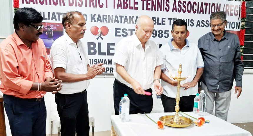 ಟೆನ್ನಿಸ್ ಕೋರ್ಟ್ ಉದ್ಘಾಟನೆ ಆರೋಗ್ಯಕ್ಕಾಗಿ ಟೆನ್ನಿಸ್ ಆಟ ಆಡಿ- ಬಸವರಾಜ ಪಾಟೀಲ